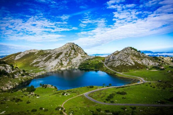 santuario-di-covadonga-laghi